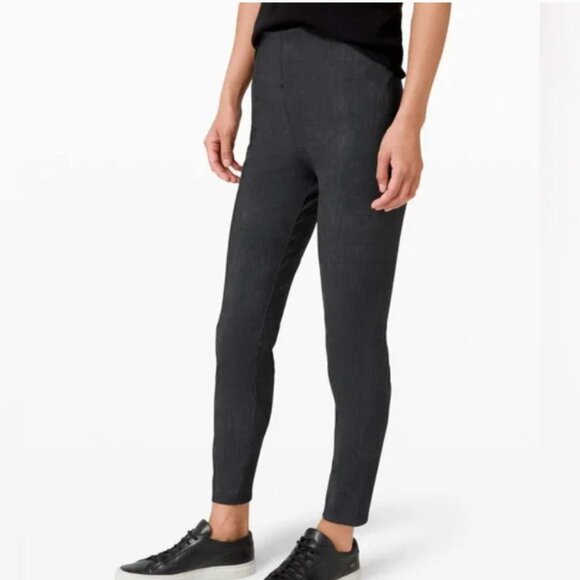 Lululemon Athletic Here to There High-Rise 7/8 Pant Size 8 - Picture 2 of 11